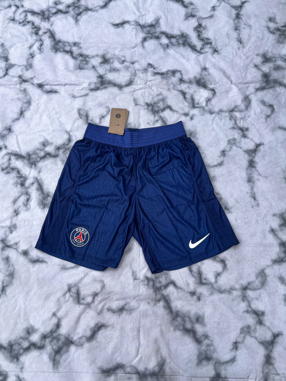 Short Paris — foto 1