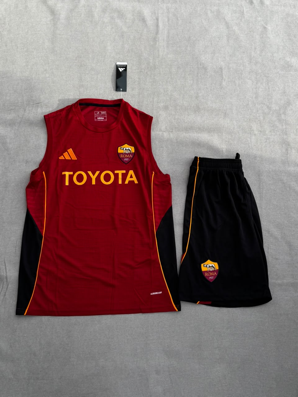 Conjunto ROMA — foto 1